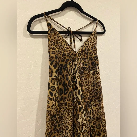 Vonda Leopard Maxi - Picture 3 of 11